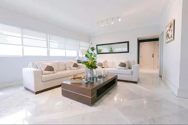 apartamentos - Apartamento en venta en el sector de Piantini 8
