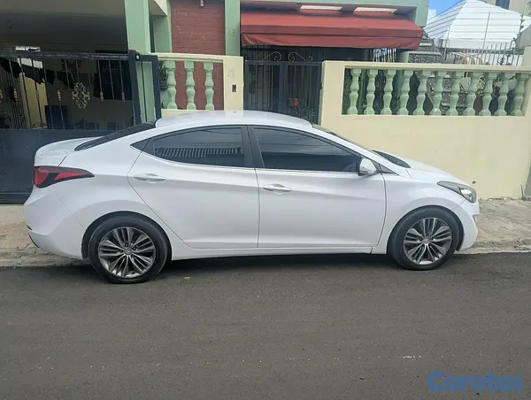 carros - Hyundai Avante 2015 2