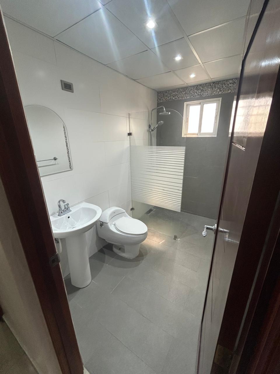 apartamentos - Apartamento en venta en Evaristo Morales 3