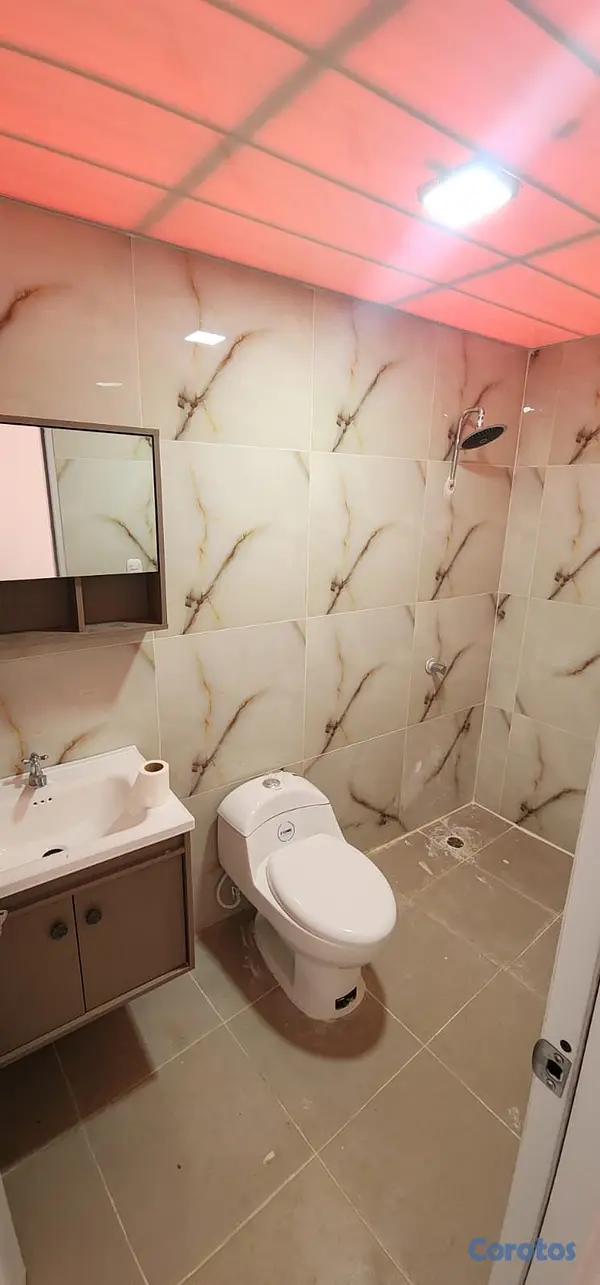 casas vacacionales y villas - SE VENDE ESTA HERMOSA FINCA, TOTALMENTE NUEVA, DE 1000 METROS CUADRADOS.
 7