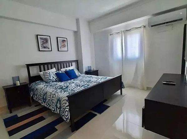 apartamentos - Apartamento  Alquiler Amueblado ZONA UNIVERSITARIA 2
