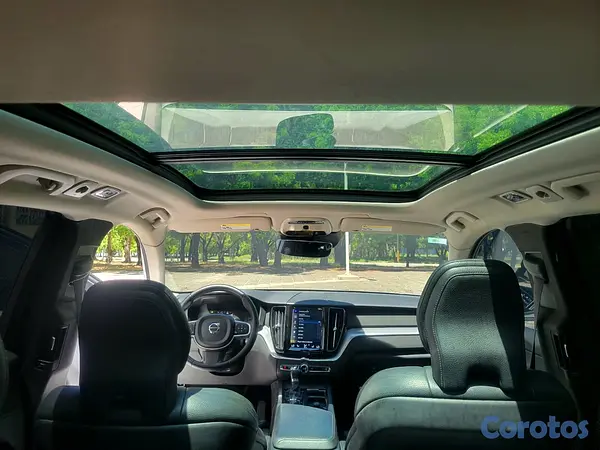 jeepetas y camionetas - Volvo XC60 T5 2019 8