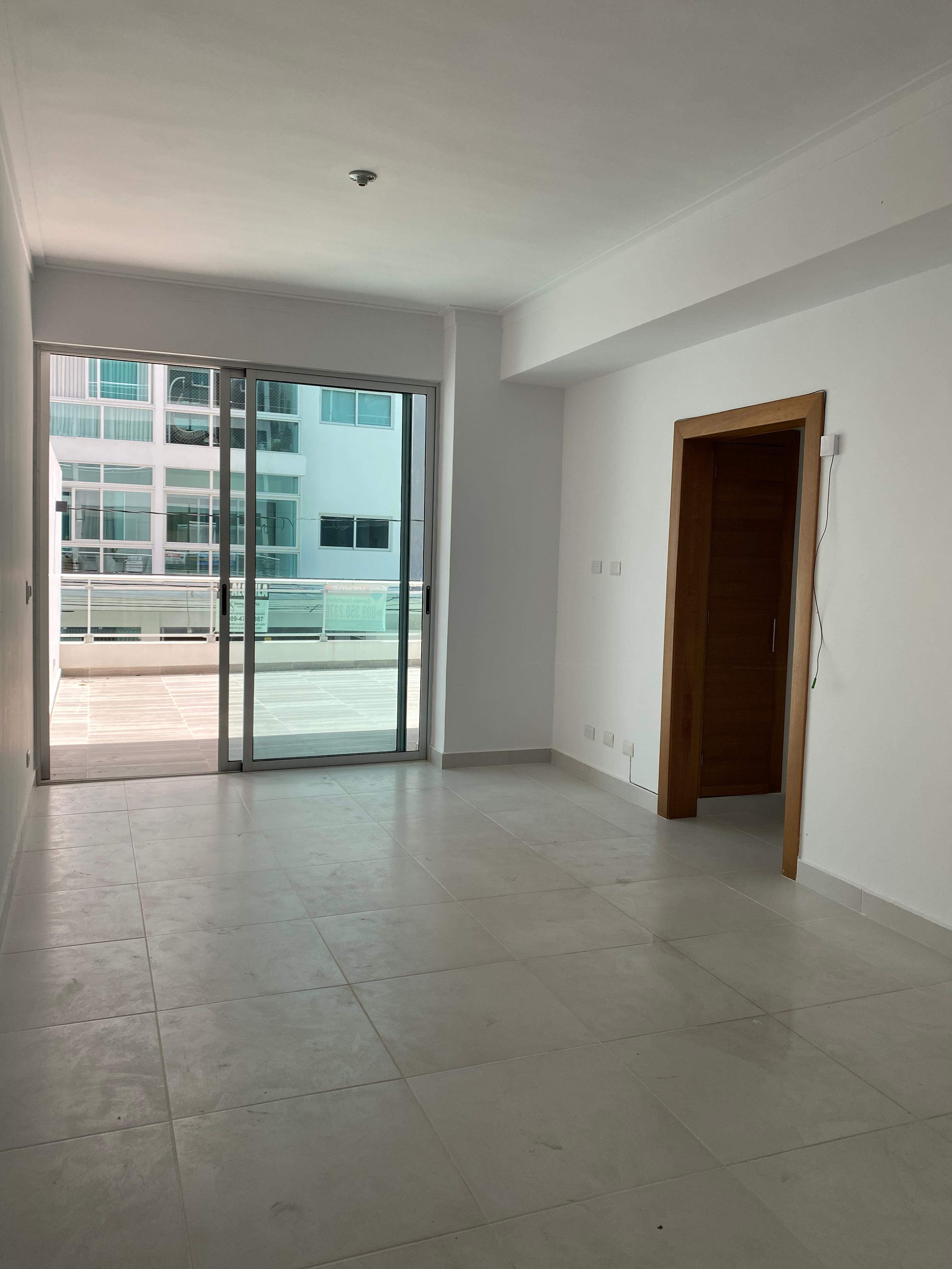 apartamentos - Apartamento en venta en Evaristo Morales  2