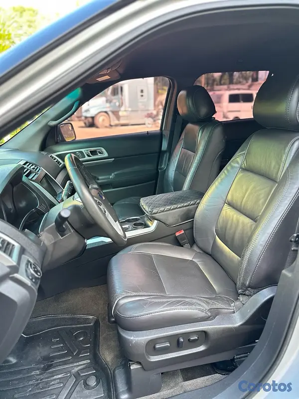 jeepetas y camionetas - FORD EXPLORER XLT 2015 7