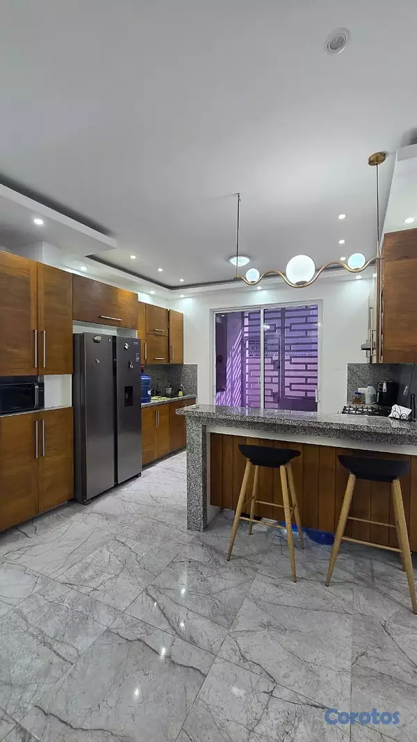casas - CASA MODERNA EN LOS LIRIOS 4