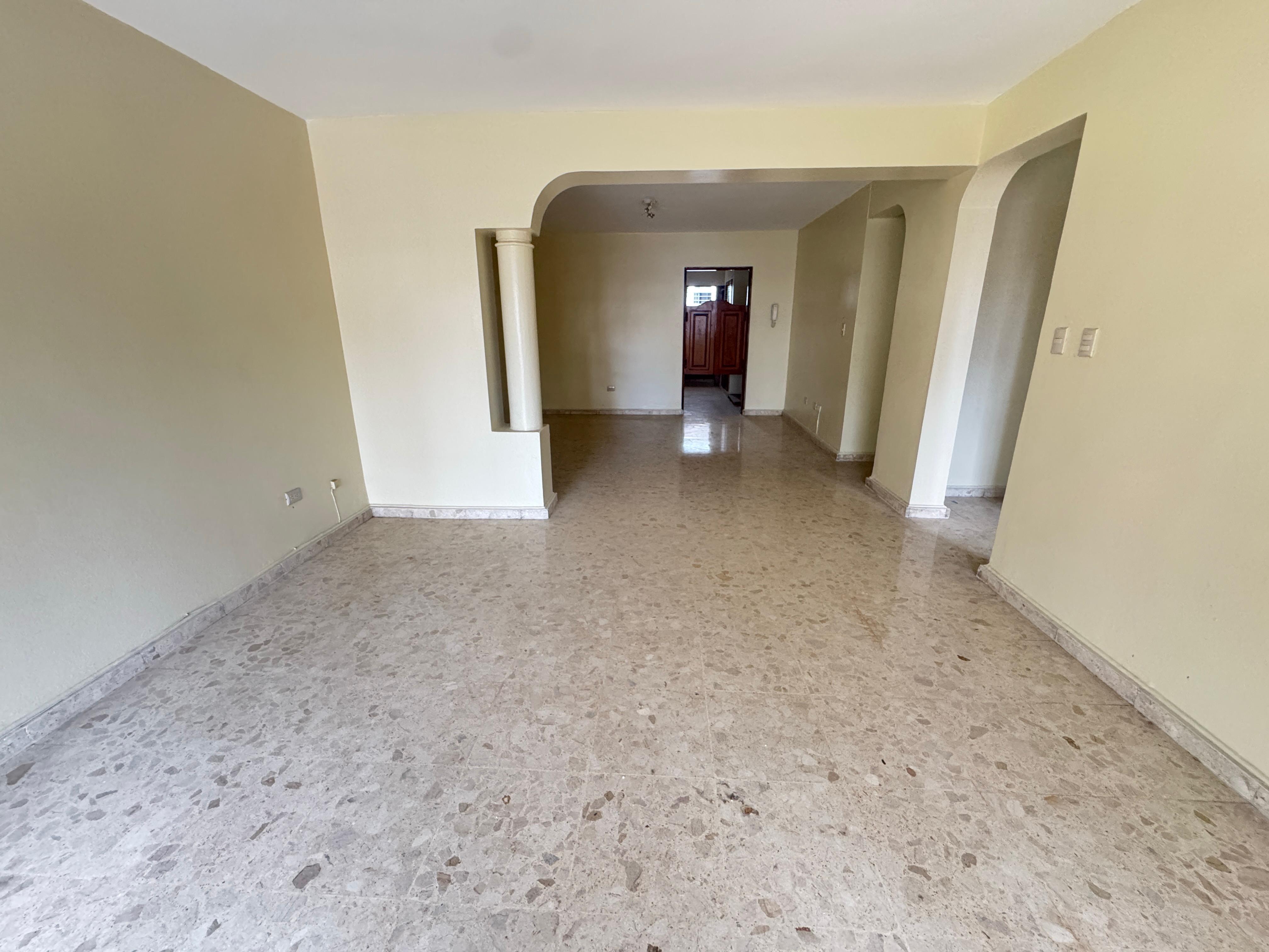 apartamentos - Alquilo apartamento clásico en Piantini 0