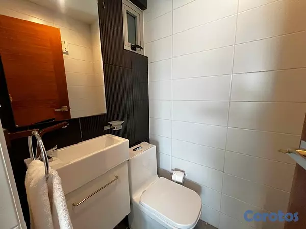 apartamentos - Apartamento en Alquiler en Piantini Amueblado de U 4