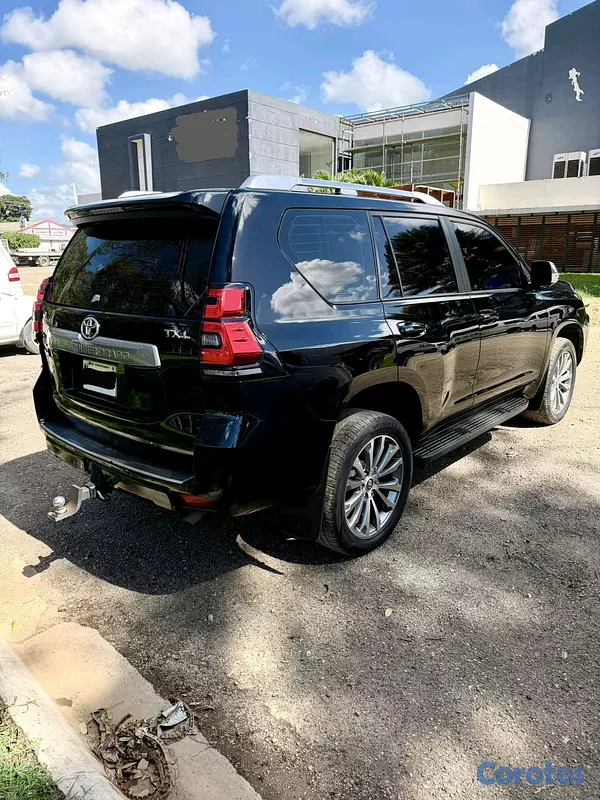 jeepetas y camionetas - Toyota land cruicer prado txl 2023 2