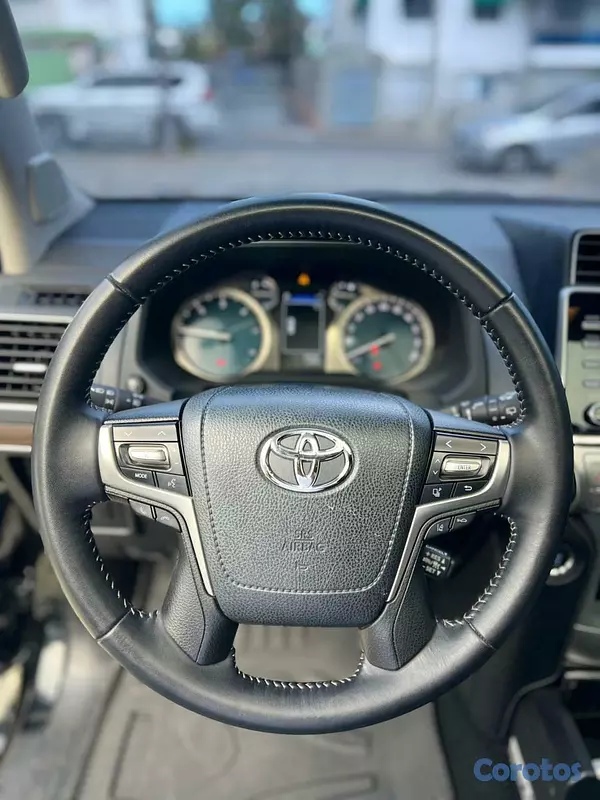 jeepetas y camionetas - Land Cruiser Prado 2024 6