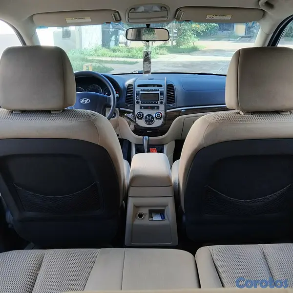 jeepetas y camionetas - Hyundai Santa Fe año 2010 3