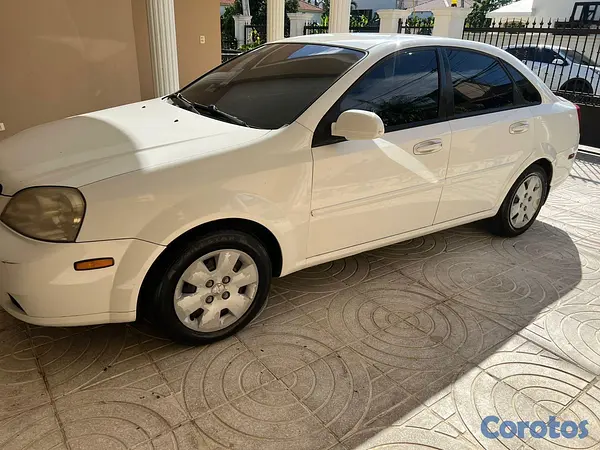 carros - Vendo Suzuki Forenza Negociable  12