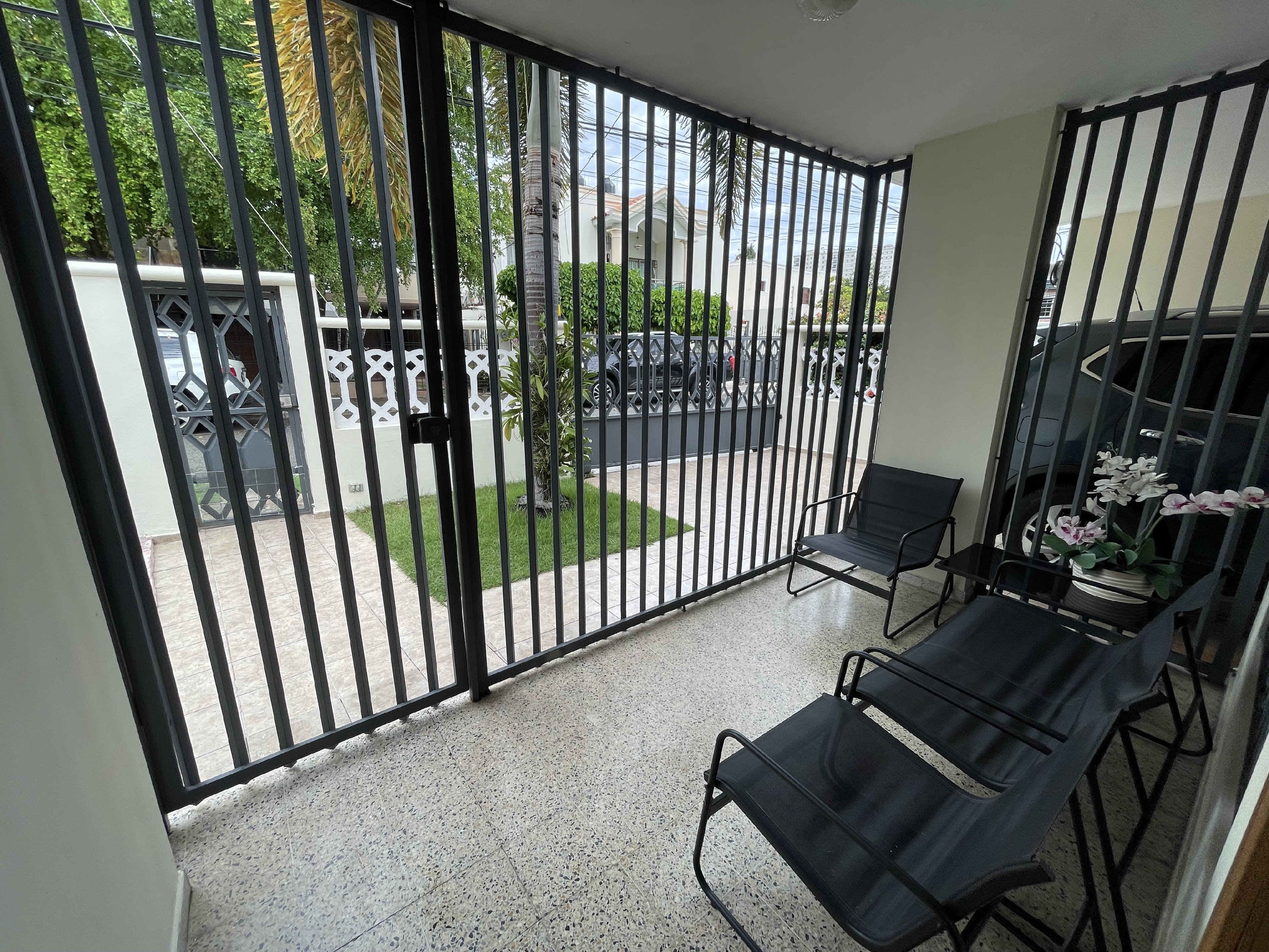 casas - Alquilo Casa Amueblada en Santo Domingo Distrito Nacional  6