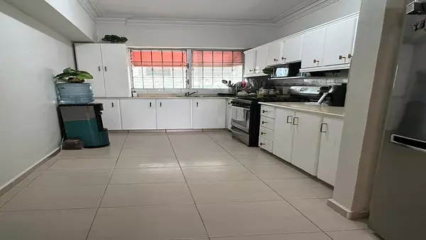 apartamentos - VENTA ÚNICA ⭐. APARTAMENTO 2 HABITACIONES Y 3 PARQUEOS-A 100 METROS DE PIANTINI. 5