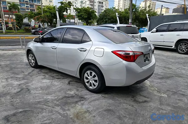 carros - Toyota Corolla LE 2014 4