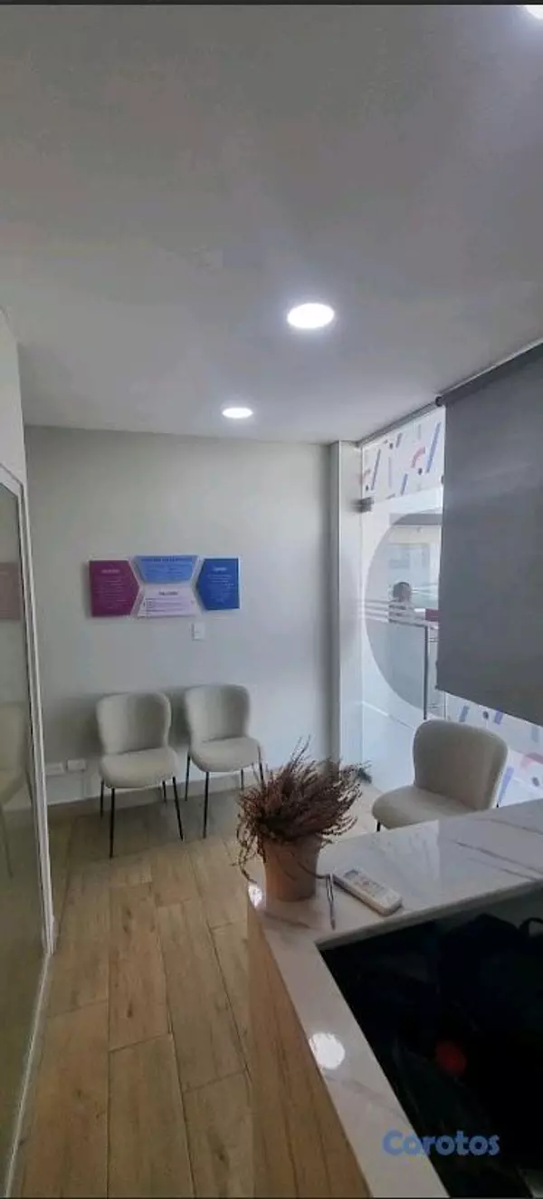 oficinas y locales comerciales - Alquilo Local Comercial en Bella Vista  8