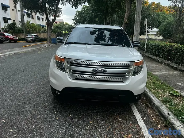 jeepetas y camionetas - FORD EXPLORER  XLT 2013 4