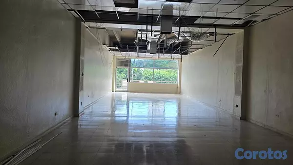 oficinas y locales comerciales - Local en Venta en Av. Rómulo Betancourt, 125m2, Punto Comercial 3