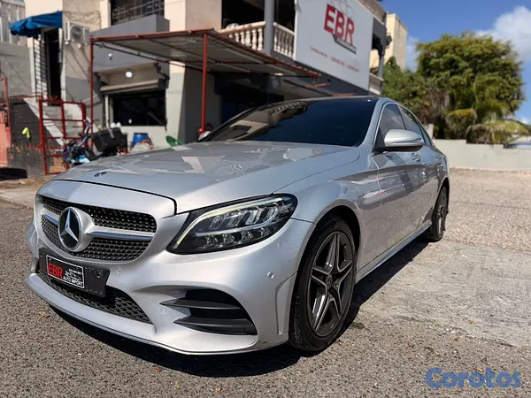 carros - Mercedes Benz C300 AMG 2020 3
