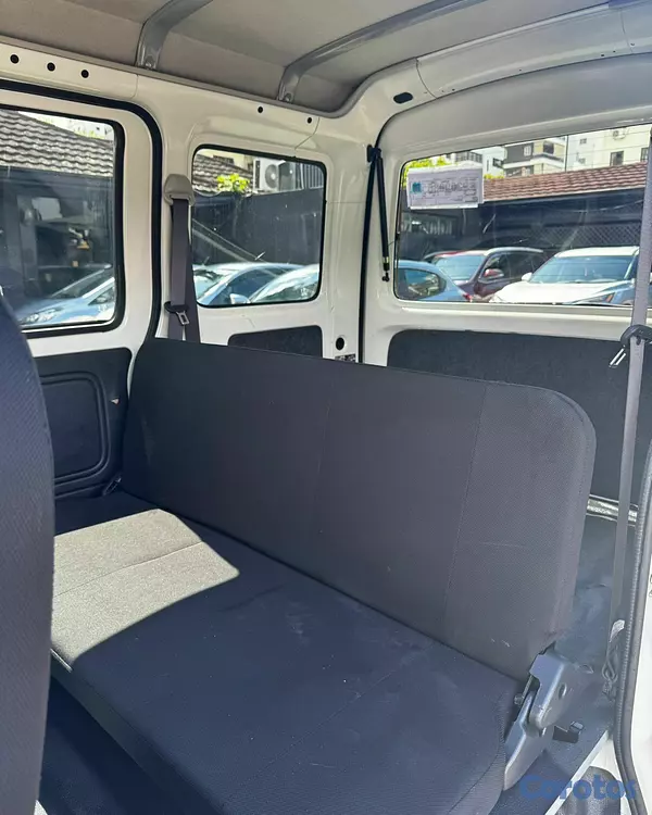 jeepetas y camionetas - Toyota Pixis 2020 8