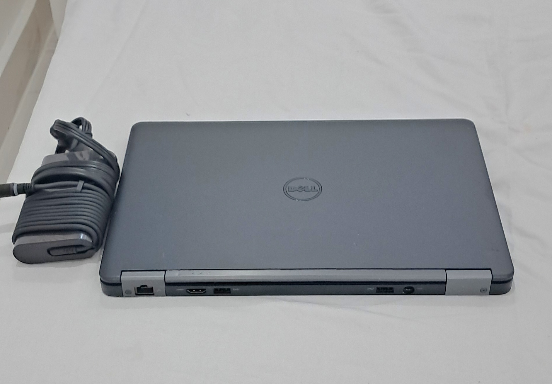 computadoras y laptops - Laptop Dell 7250 12GB RAM i5 256GB SSD 1