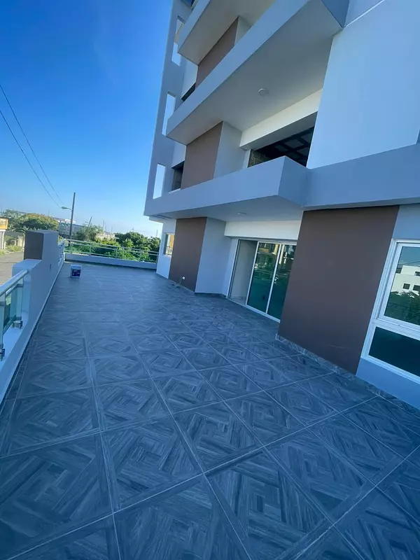 apartamentos - Apartamentos con 2 parqueos y grandes. Renacer 9