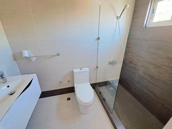 apartamentos - Apartamento en Venta con Línea Blanca
SERRALLÉS
USD 185,000.00
 9