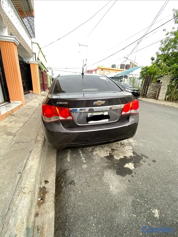 carros - Carro Chevrolet Cruze LS Negro 7