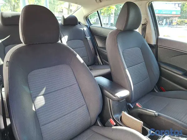 carros - KIA FORTE 2018 - Único dueño - Seguro Full Pago 6