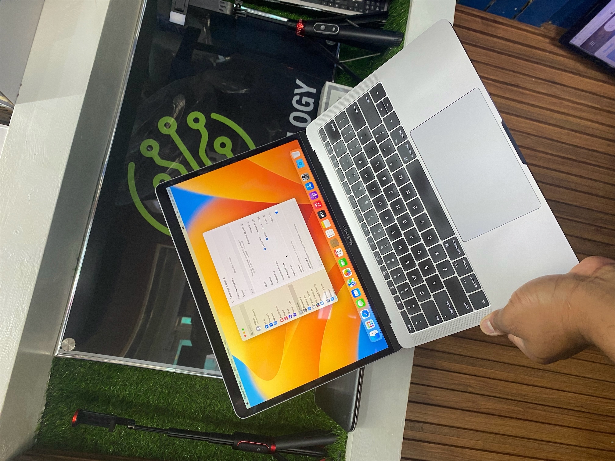 computadoras y laptops - macbook 💻 pro 