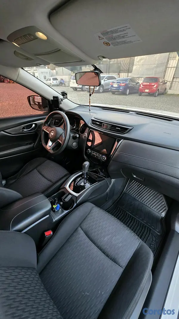 jeepetas y camionetas - VENDO MI NISSAN XTRAIL 2018 EN ÓPTIMAS CONDICIONES  6