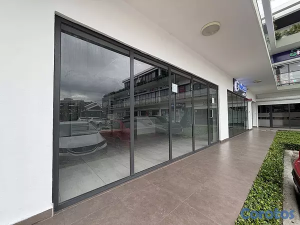 oficinas y locales comerciales - LOCAL COMERCIAL  4
