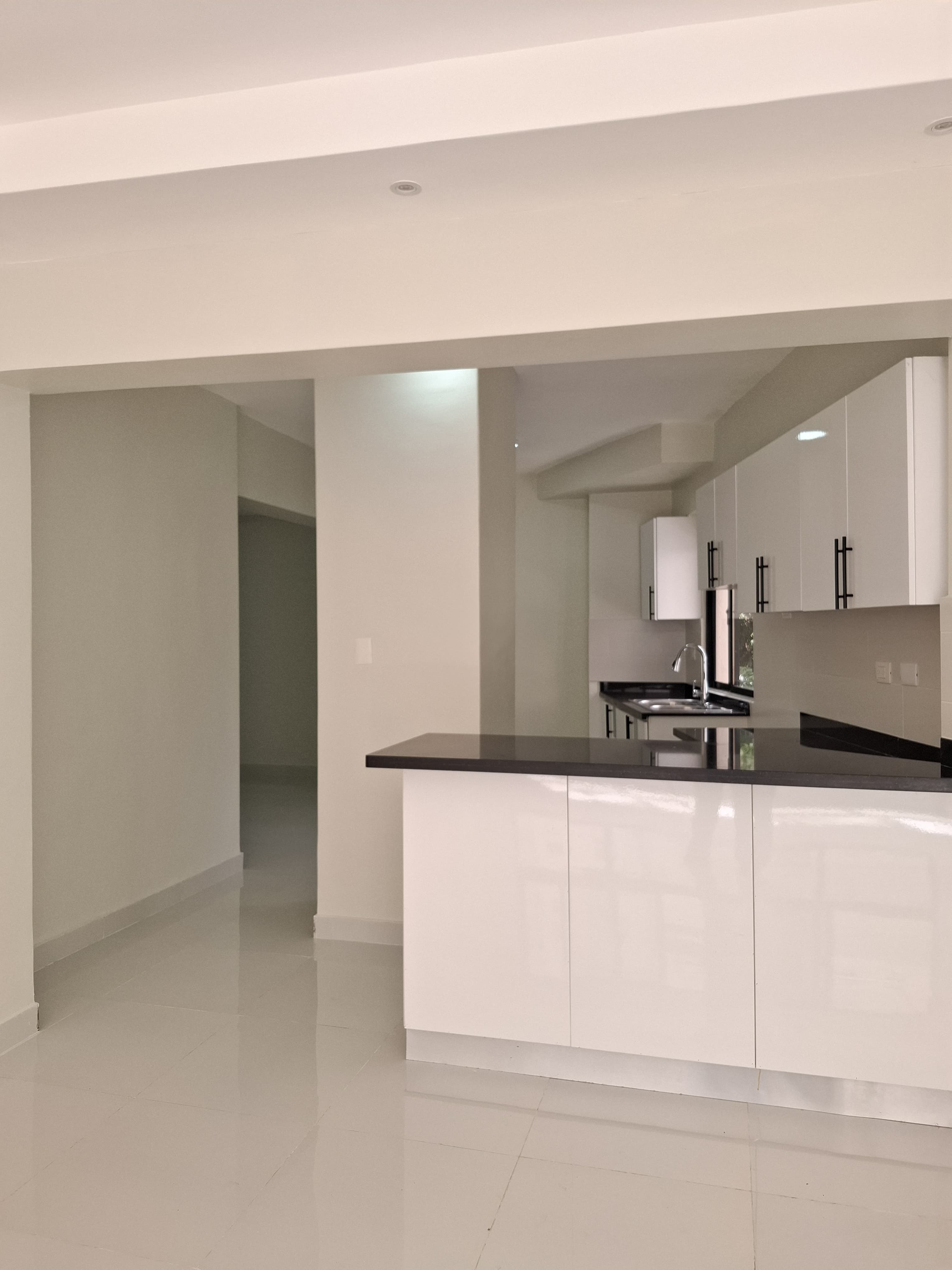 apartamentos - Alquilo apartamento nuevo en el vergel 4to Piso 7