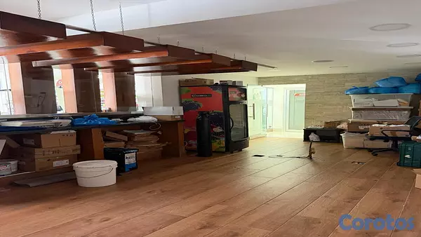 oficinas y locales comerciales - En Alquiler Local en Gazcue Av. Mexico 5