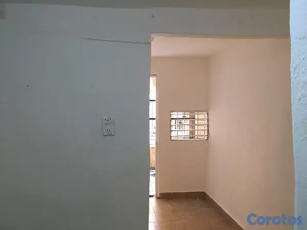 casas - ALQUILER DE CASA 4