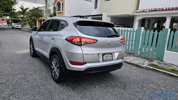 jeepetas y camionetas - hyundai Tucson 2017 doch 9