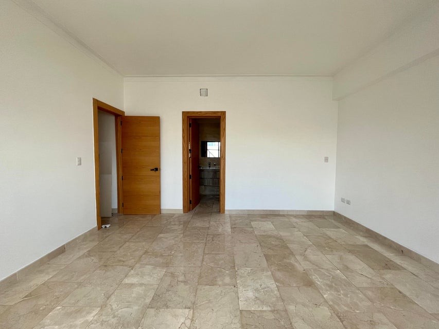 apartamentos - Apartamento de lujo en alquiler #23-2352 ascensor, planta eléctrica, piscina. 3