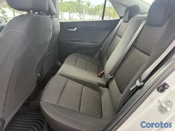 carros - Kia Rio LX 2020 7