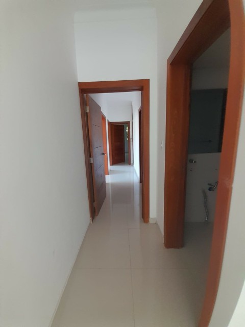 apartamentos - Sin intermediarios vendo apartamento amplio zona céntrica 3