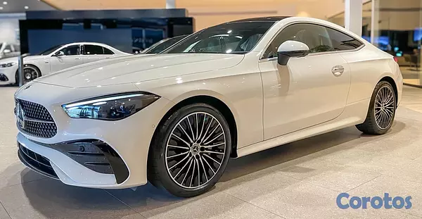 carros - Mercedes-Benz Clase CLE 300 4Matic Cabriolet 2026 2