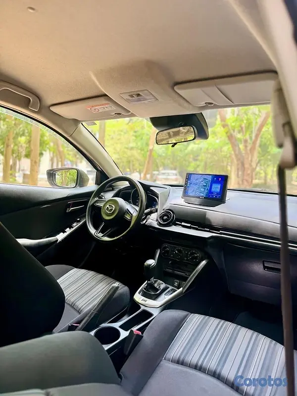 carros - ramgautoimport Mazda Demio SkyActive año 2020 8