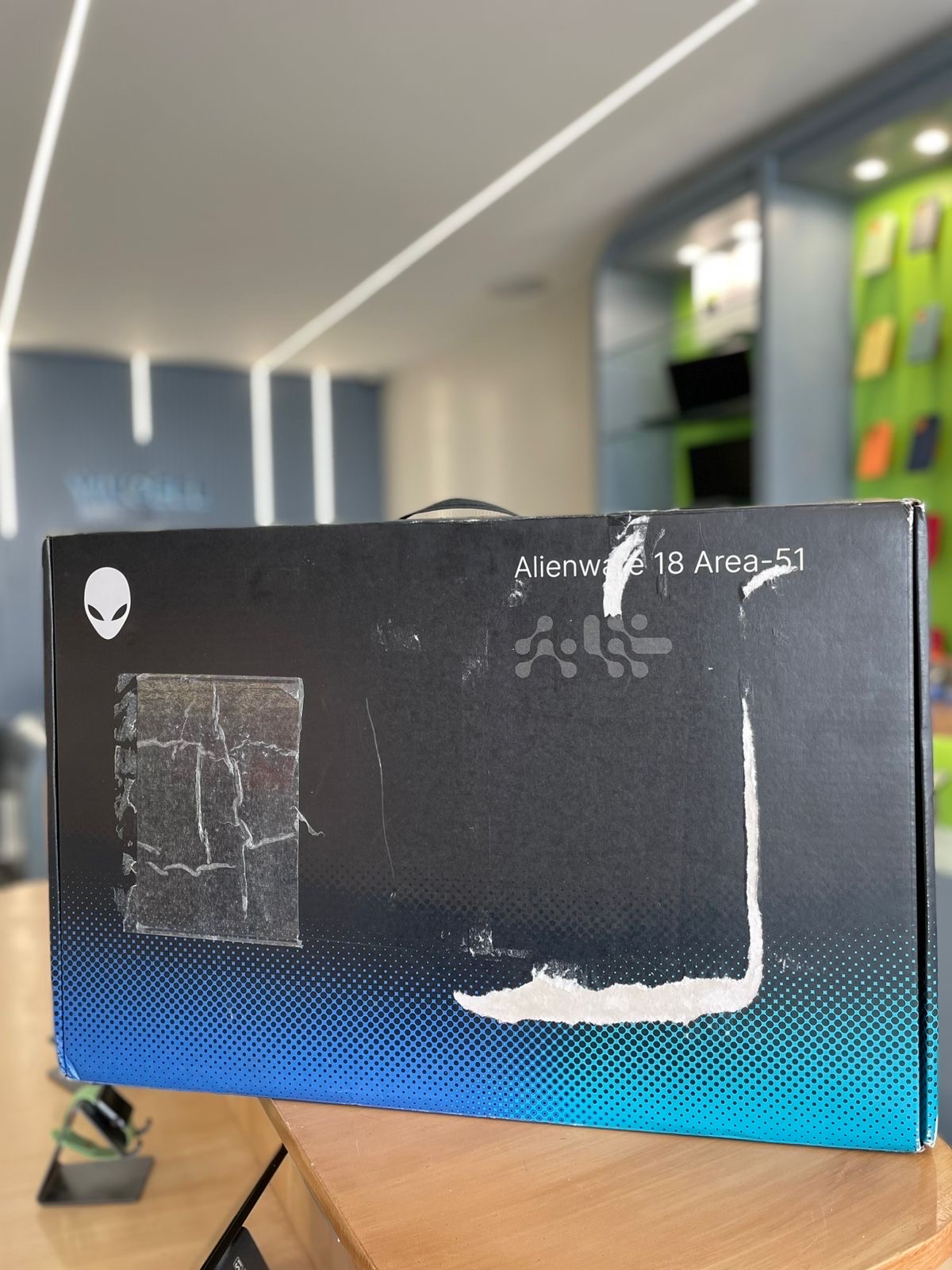 computadoras y laptops - LAPTOP ALIENWARE 18 ÁREA 51 ULTRA 9RTX5080 - $190,000 2