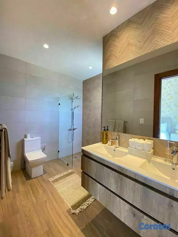 casas vacacionales y villas - Villa en venta en cap cana 4