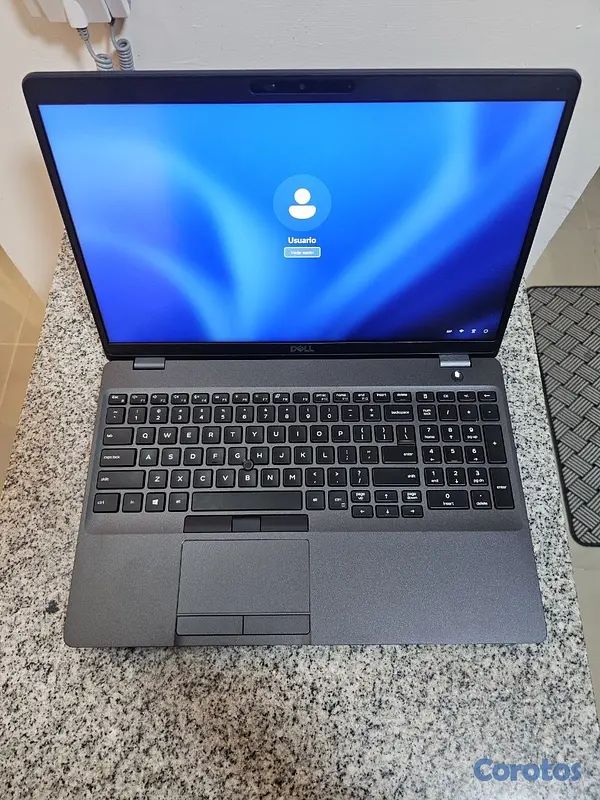 computadoras y laptops - LAPTOP DELL I5 9TH GRAFICA NVIDIA 15PULG 9