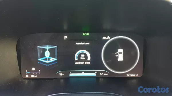 jeepetas y camionetas - Hyundai Santa Fe año 2022 Azul Casi NUEVA 9