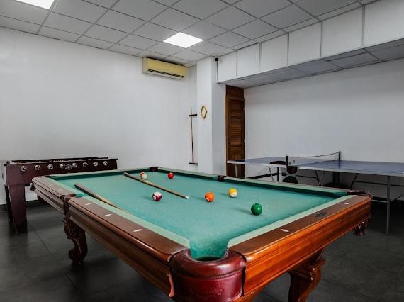 apartamentos - Vendo apartamento  en naco 8vo piso 
Precio USD$370,000.00 

Balcón amplio 
Sala 9