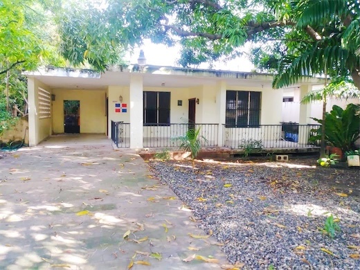 casas - De oportunidad casa en zona céntrica 3