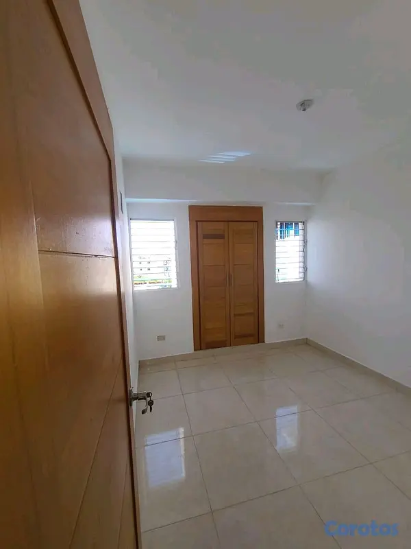 apartamentos - 4to nivel en san isidro, con derecho a techo y parqueo techado 7