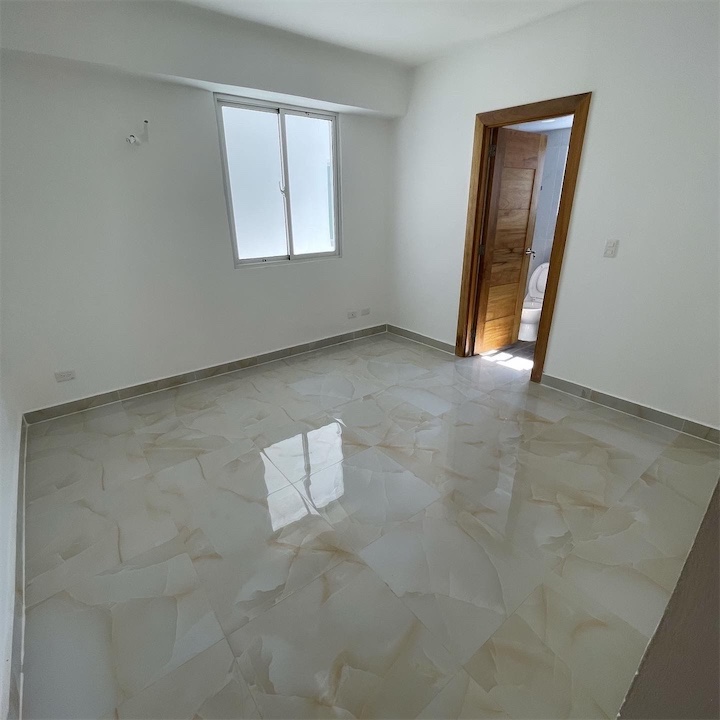 apartamentos - Venta de penthouse en los corales del sur con 280mts Santo Domingo este  3