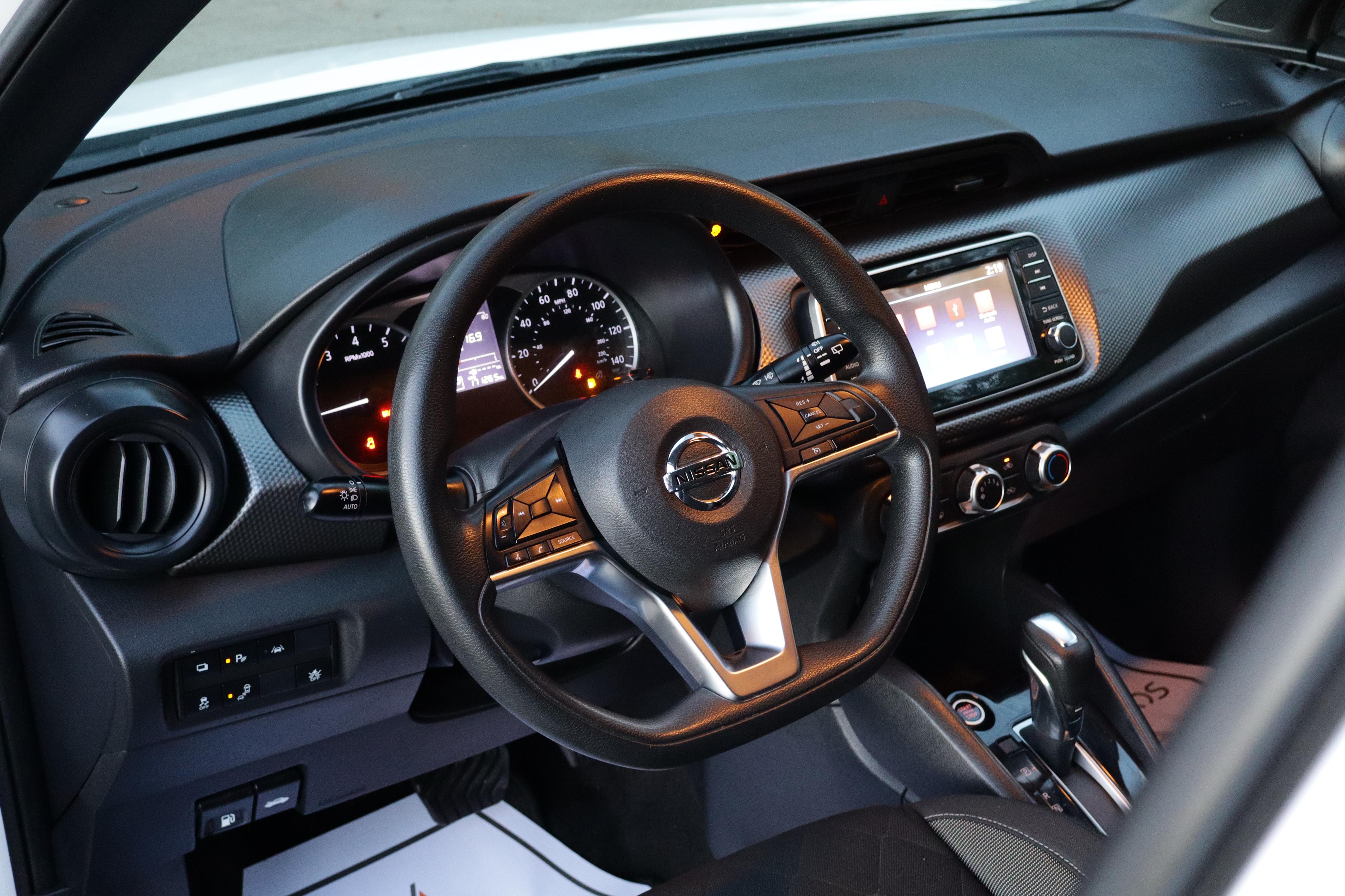 jeepetas y camionetas - Aprovecha y montate en esta impecable Nissan kicks 2020 excelentes para  6