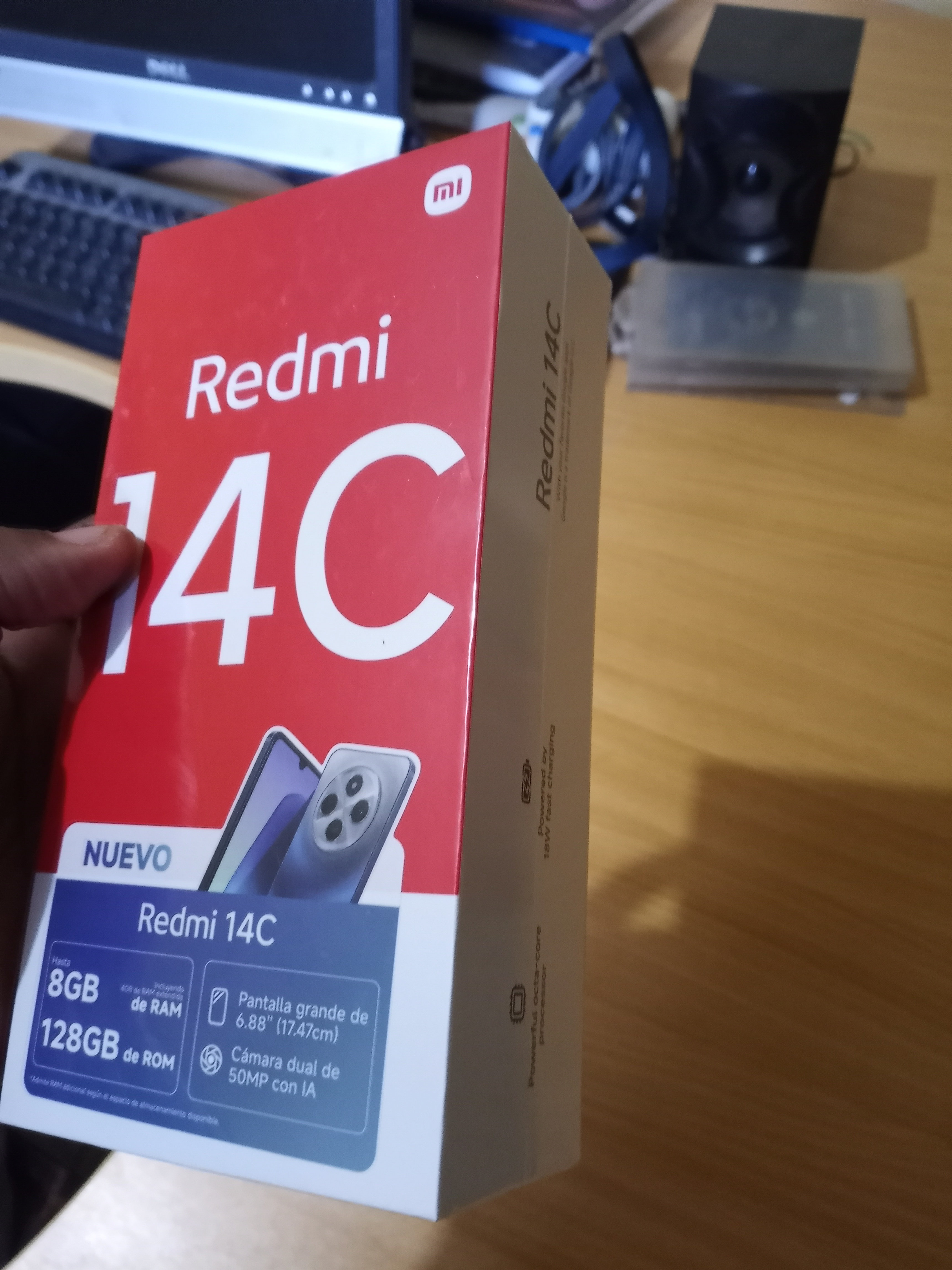 celulares y tabletas - Xioami redmi 14c 128gb, 8gb de Ram azul nuevo con su caja y sus accesorios. 0